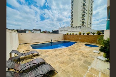Apartamento à venda com 77m², 3 quartos e 2 vagasÁrea comum - Piscina