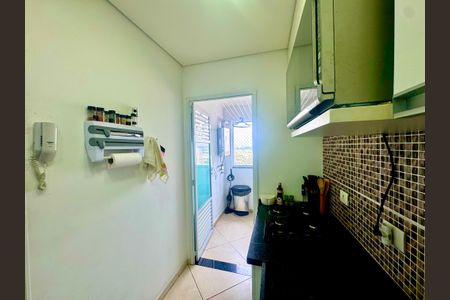 Apartamento à venda com 77m², 3 quartos e 2 vagasCozinha