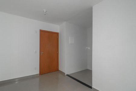 Apartamento para alugar com 44m², 2 quartos e 1 vagaSala / cozinha