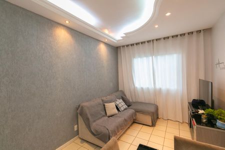 Apartamento à venda com 2 quartos, 48m² em Heliópolis, Belo Horizonte