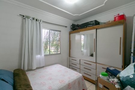Apartamento à venda com 2 quartos, 48m² em Heliópolis, Belo Horizonte