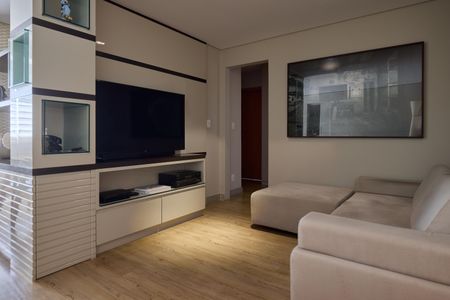 Sala de apartamento à venda com 3 quartos, 100m² em Santa Efigênia, Belo Horizonte