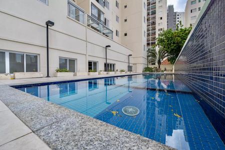 Apartamento à venda com 66m², 3 quartos e 1 vaga Apartamento à venda com 66m², 3 quartos e 1 vagaÁrea comum - Piscina