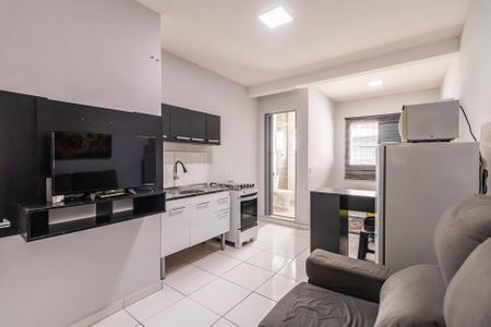 Sala/Cozinha de kitnet/studio para alugar com 1 quarto, 25m² em Parque Viana, Barueri