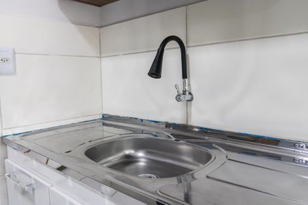 Sala/Cozinha de kitnet/studio para alugar com 1 quarto, 25m² em Parque Viana, Barueri