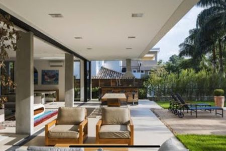 Casa à venda com 5 quartos, 680m² em Alphaville Conde II, Barueri