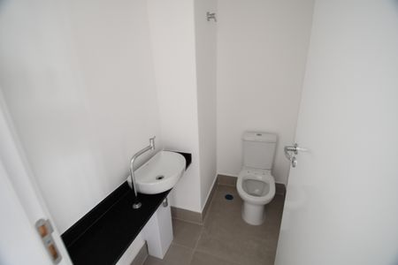 Lavabo de apartamento à venda com 3 quartos, 139m² em Cambuí, Campinas