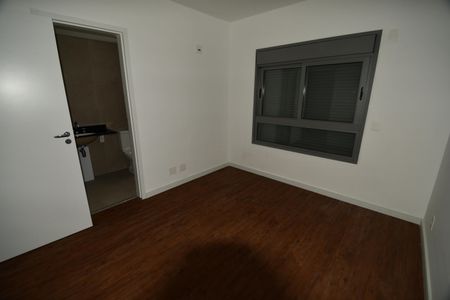 Apartamento à venda com 139m², 3 quartos e 2 vagasQuarto 1 - Suíte