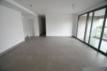 Apartamento à venda com 139m², 3 quartos e 2 vagasSala
