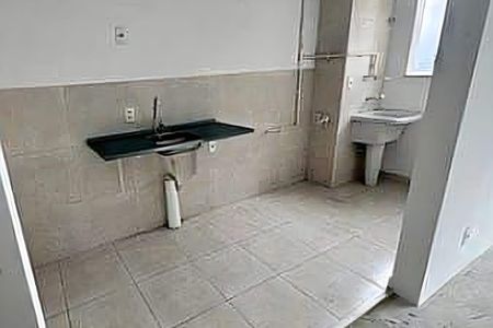 Apartamento à venda com 2 quartos, 48m² em Del Castilho, Rio de Janeiro