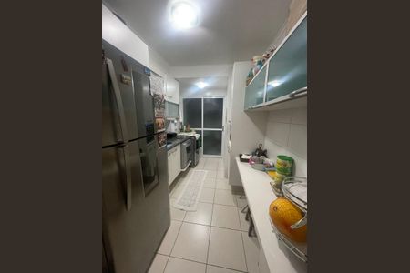 Apartamento à venda com 85m², 3 quartos e 2 vagas Apartamento à venda com 85m², 3 quartos e 2 vagasCozinha
