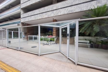 Apartamento à venda com 100m², 2 quartos e 1 vagaFachada