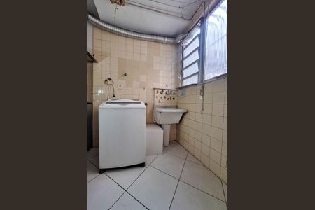 Apartamento à venda com 100m², 2 quartos e 1 vagaÁrea de Serviço