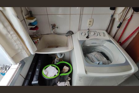 Apartamento à venda com 55m², 3 quartos e 1 vaga Apartamento à venda com 55m², 3 quartos e 1 vagaÁrea de Serviço