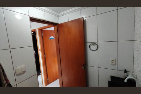 Apartamento à venda com 55m², 3 quartos e 1 vaga Apartamento à venda com 55m², 3 quartos e 1 vagaBanheiro
