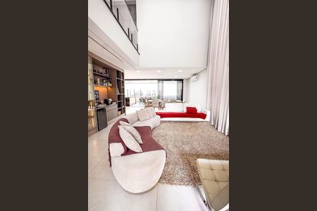 Casa à venda com 4 quartos, 371m² em Alphaville, Santana de Parnaíba