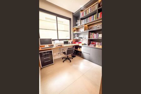 Casa à venda com 4 quartos, 371m² em Alphaville, Santana de Parnaíba