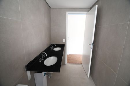 Apartamento à venda com 139m², 3 quartos e 2 vagasBanheiro Suíte