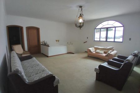 Casa à venda com 564m², 6 quartos e 13 vagas