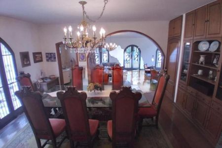 Casa à venda com 6 quartos, 564m² em Parque Taquaral, Campinas