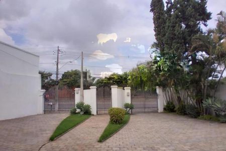Casa à venda com 564m², 6 quartos e 13 vagas