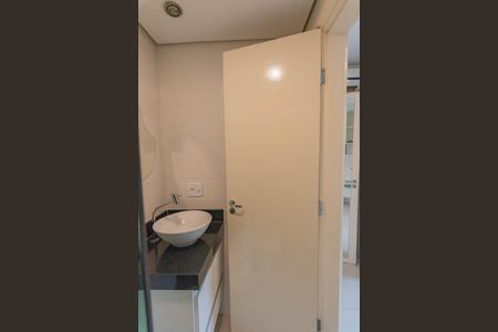 Apartamento à venda com 52m², 3 quartos e 1 vaga Apartamento à venda com 52m², 3 quartos e 1 vagaBanheiro da Suíte