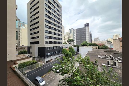 Apartamento para alugar com 47m², 1 quarto e 1 vaga Apartamento para alugar com 47m², 1 quarto e 1 vagaVista