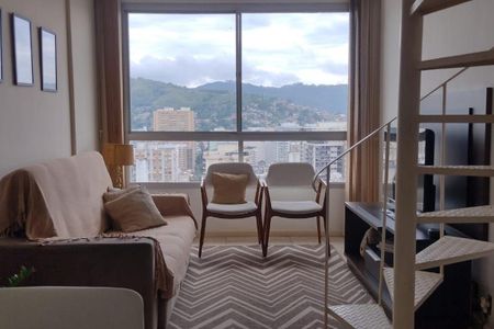 Apartamento à venda com 90m², 2 quartos e 1 vaga