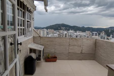 Apartamento à venda com 90m², 2 quartos e 1 vaga