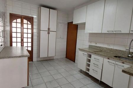 Apartamento à venda com 184m², 4 quartos e sem vaga