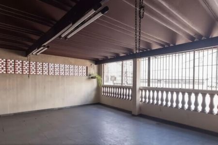 Casa à venda com 350m², 4 quartos e 4 vagas