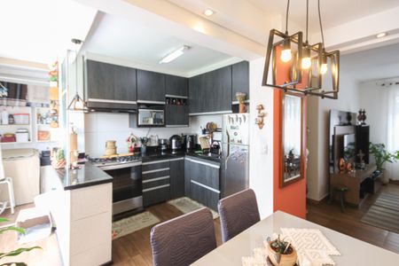 Apartamento à venda com 100m², 3 quartos e 3 vagas Apartamento à venda com 100m², 3 quartos e 3 vagasCozinha