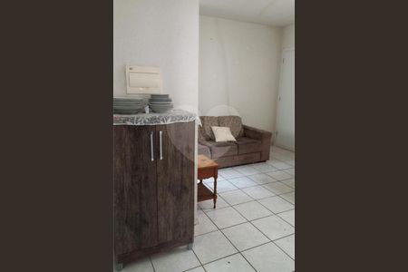 Apartamento à venda com 2 quartos, 50m² em Jardim Apura, Diadema