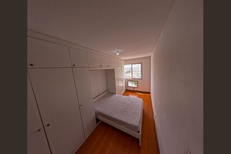 Apartamento à venda com 70m², 2 quartos e 1 vaga
