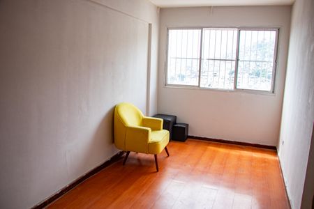 Apartamento à venda com 2 quartos, 70m² em Olaria, Rio de Janeiro