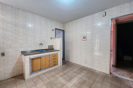 Casa à venda com 60m², 3 quartos e 1 vaga Casa à venda com 60m², 3 quartos e 1 vagaCozinha