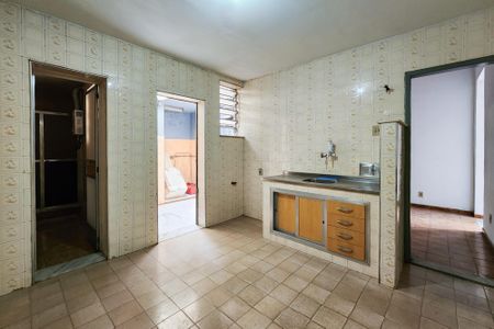 Casa à venda com 60m², 3 quartos e 1 vaga Casa à venda com 60m², 3 quartos e 1 vagaCozinha