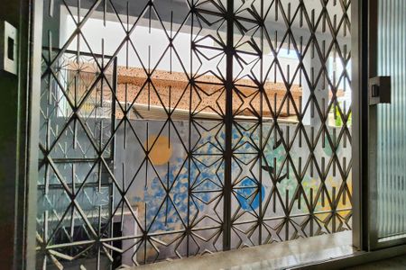 Casa à venda com 60m², 3 quartos e 1 vaga Casa à venda com 60m², 3 quartos e 1 vagaVista