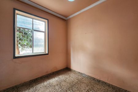 Casa à venda com 60m², 3 quartos e 1 vaga Casa à venda com 60m², 3 quartos e 1 vagaQuarto 1