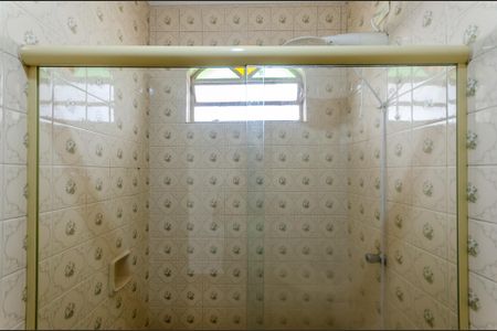 Casa para alugar com 247m², 4 quartos e 2 vagasBanheiro