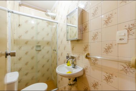 Casa para alugar com 247m², 4 quartos e 2 vagasBanheiro de serviço