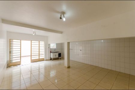 Casa para alugar com 247m², 4 quartos e 2 vagasSalão de festas