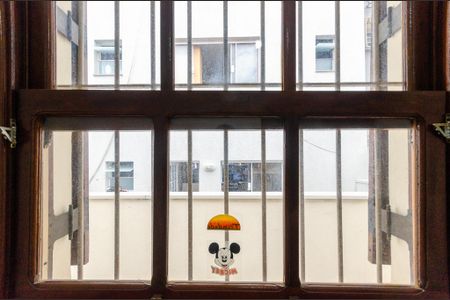 Casa para alugar com 247m², 4 quartos e 2 vagasQuarto 1 - Janela