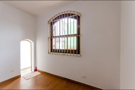 Casa para alugar com 247m², 4 quartos e 2 vagasSuíte