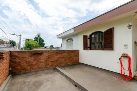 Casa para alugar com 247m², 4 quartos e 2 vagasSuíte - Varanda