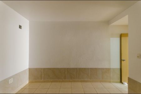 Casa para alugar com 247m², 4 quartos e 2 vagasQuarto de serviço