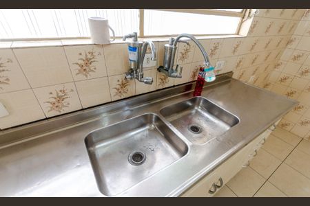 Casa para alugar com 247m², 4 quartos e 2 vagasCozinha