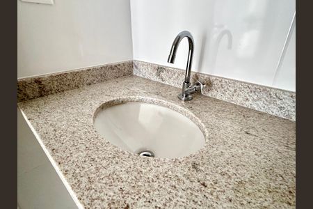 Apartamento à venda com 30m², 1 quarto e 1 vagaBanheiro 