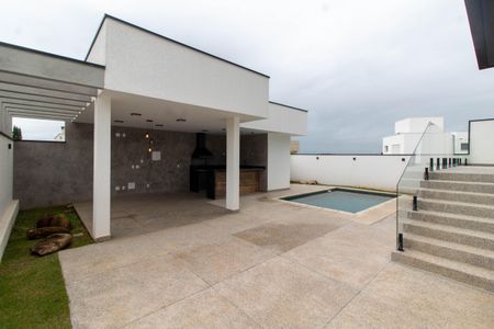 Casa de condomínio à venda com 342m², 4 quartos e 4 vagasÁrea comum