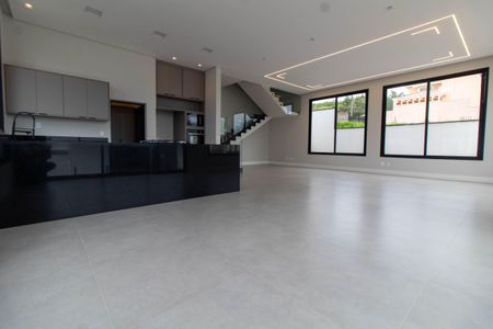 Sala de casa de condomínio à venda com 4 quartos, 342m² em Loteamento Alphaville Campinas, Campinas